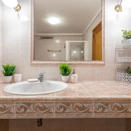 فيلة Sardinia Re - Val