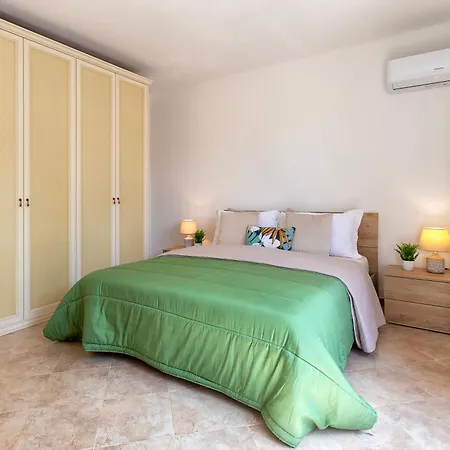 Sardinia Re - Val * Alghero