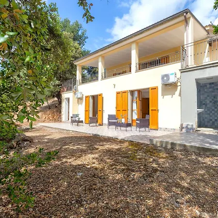 Sardinia Re - Val Villa