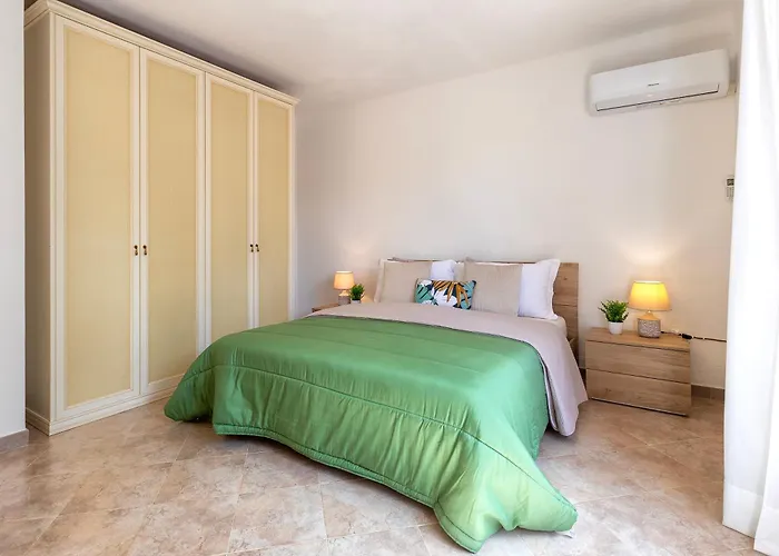 Sardinia Re - Val * Alghero